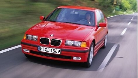 Pirmasis BMW modelis &ndash; &bdquo;BMW 316i Compact&ldquo;