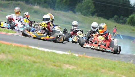 Lietuvos kartingo čempionato dalyviai 