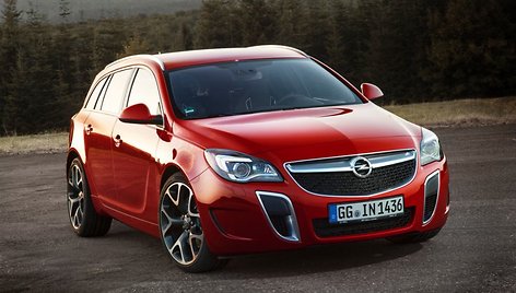 „Opel Insignia OPC“