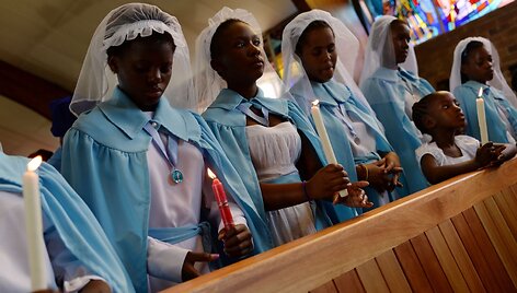 Pietų Afrikos Respublika gedi mirusio savo lyderio Nelsono Mandelos