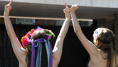 „Femen“ protestuotojos Madride