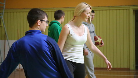 Baigę Fizinio ugdymo ir sporto studijų programą studentai įgis dvigubą kvalifikacinį laipsnį – taps pedagogikos ir sporto bakalaurais.  LSU nuotr.