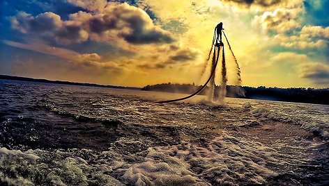 Ugnius Kiguolis su „Flyboard“