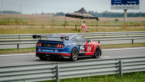 &bdquo;RC Cola racing by 8000RPM motorsport&ldquo; 