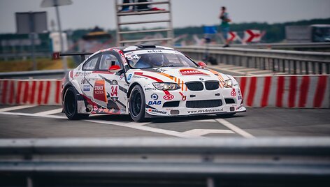 &bdquo;Strack Racing By JR Motorsport&ldquo;