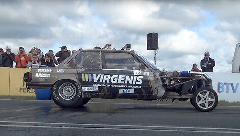 Aivaro &Scaron;tikelio &bdquo;dragsteris&ldquo;
