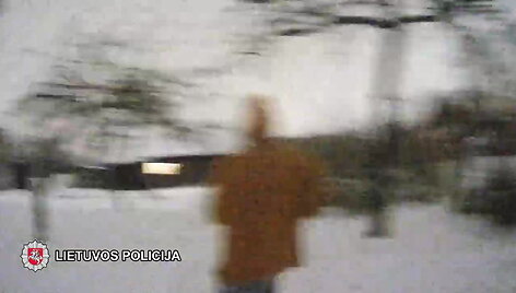 pareigunai-atgaivino-peiliu-suzalota-nukentejusiji-ir-sulaike-itariamaji