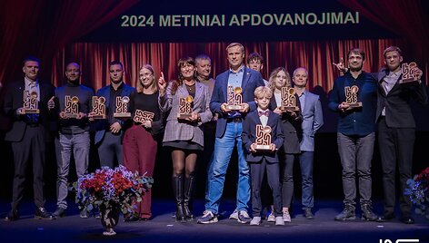 Apdovanojimų akimirka