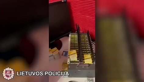sekminga-policijos-operacija-vilniuje-konfiskuotas-didelis-kiekis-sim-korteliu-ir-irangos-skirtos-galimai-neteisetai-veiklai