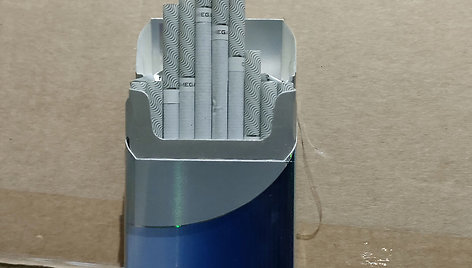 Iš Jungtinių Arabų Emyratų atplukdytos kontrabandinės cigaretės
