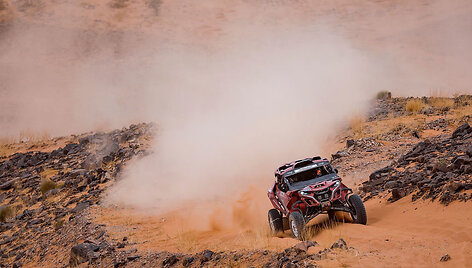 &bdquo;Izotono sportas&ldquo; ekipažas &bdquo;Rallye du Maroc&ldquo; ketvirtame etape
