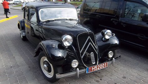 Citroen Traction Avant, 1952 m.