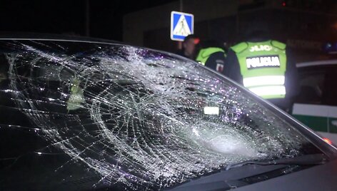 panevezyje-opel-partrenke-pesciaji