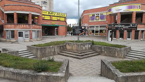 &Scaron;iauliuose &ndash; karas dėl tvoros