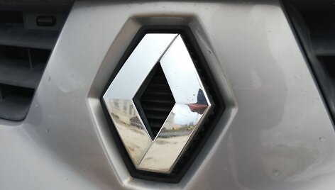 Automobilių prekybos aik&scaron;telė &Scaron;iauliuose