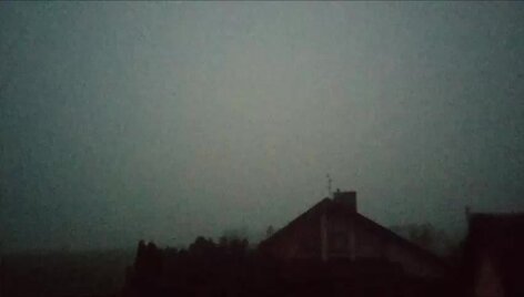 577038846b09cvideo_5770386d05153