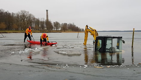 Ekskavatoriaus gelbėjimas 