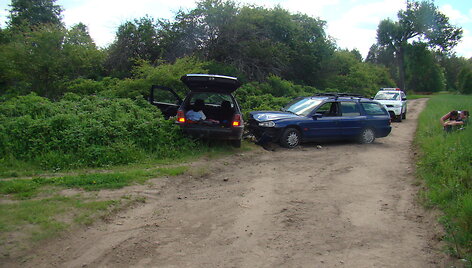 &bdquo;VW Golf&ldquo; ir &bdquo;Ford Mondeo&ldquo; avarija Varėnos rajone