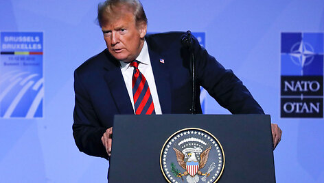 Donaldo Trumpo spaudos konferencija Briuselyje