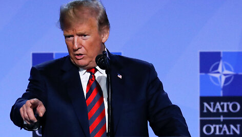 Donaldo Trumpo spaudos konferencija Briuselyje