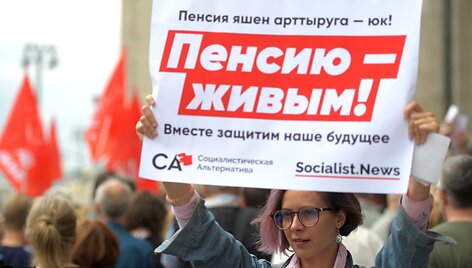 Protestas prie&scaron; pensijų reformą prie Valstybės Dūmos
