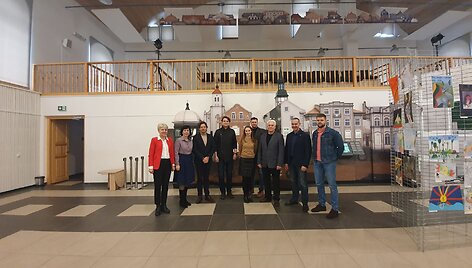 Projekto &bdquo;I&scaron;manus miestas&ldquo; apsilankymas Joni&scaron;kyje