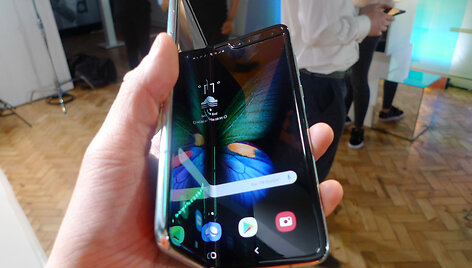 &bdquo;Samsung Galaxy Fold&ldquo; i&scaron;manusis telefonas