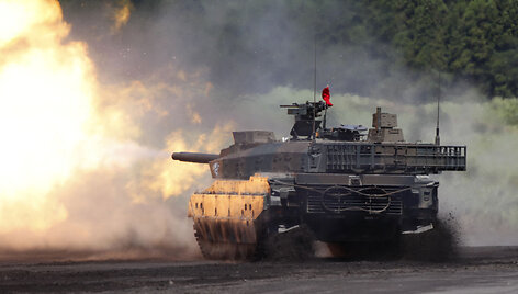 Japonijos tankas &bdquo;Type 10&ldquo; pratybose
