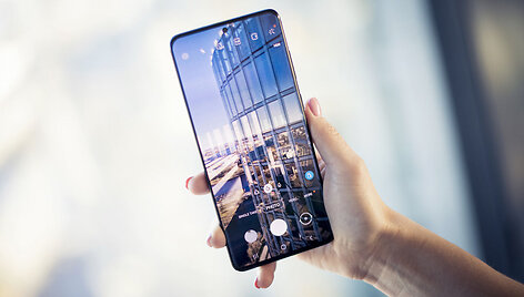 Pristatyta naujausių &bdquo;Samsung Galaxy S20&ldquo; telefonų serija 
