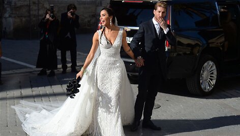 Ispanijoje susituokė Sergio Ramosas ir Pilar Rubio.