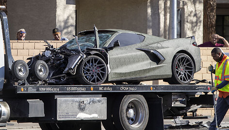 Henry Ruggsas III vairavo &bdquo;Chevrolet Corvette&ldquo; paryčiais prie Las Vegaso, kai įvyko tragi&scaron;ka avarija.