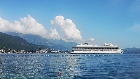 Daug turistų iš viso pasaulio į Juodkalniją atkeliauja vandens keliu