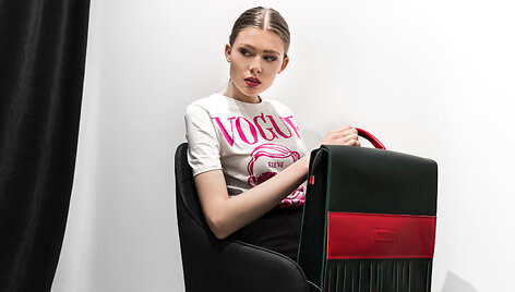 &bdquo;kARTu&ldquo; žiemos sezonui skirtų odinių rankinių linijos modelis