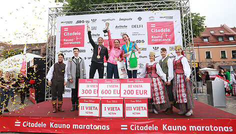 Bėgimo &bdquo;Citadele Kauno maratonas&ldquo; apdovanojimas