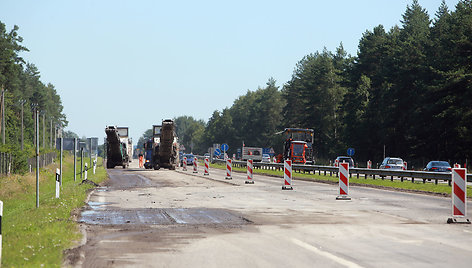 Diegiama bandomoji daugiafunkcė pažeidimų kontrolės sistema