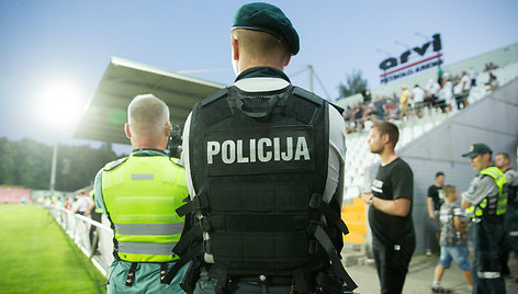 Policija stadione