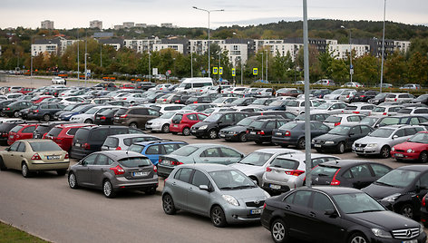 Automobilių stovėjimo aikštelė