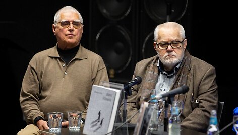 A.Sutkaus ir J.Dovidėno fotografijų parodų pristatymo spaudos konferencija