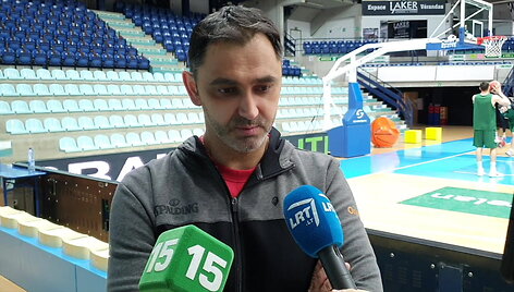 belgijos-rinktines-treneris-mgjergia-nusisypsojo-kai-buvo-palygintas-su-sarunu-jasikeviciumi