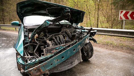 Krovininio ir lengvojo automobilių avarija &Scaron;ilo gatveje
