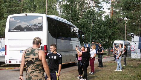 Migrantai atvežti į Rūdninkų poligoną