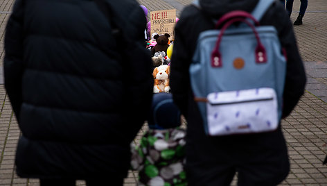 Protestas prieš galimybių pasą vaikams nuo 12 metų