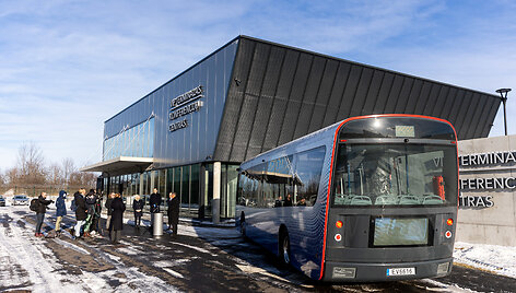 Elektrinio autobuso pristatymas Vilniaus oro uoste