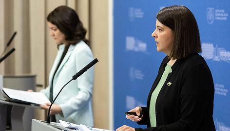Monika Navickienė, Gintarė Skaistė