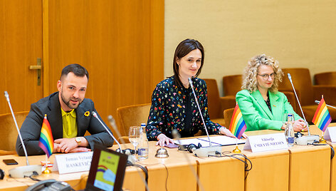 Tomas Vytautas Raskevičius, Viktorija Čmilytė-Nielsen, Au&scaron;rinė Armonaitė
