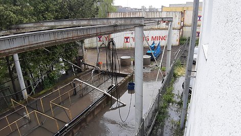 Plastiku užterštas vanduo ir jo sąnašos iš AB „Plasta“ teritorijos