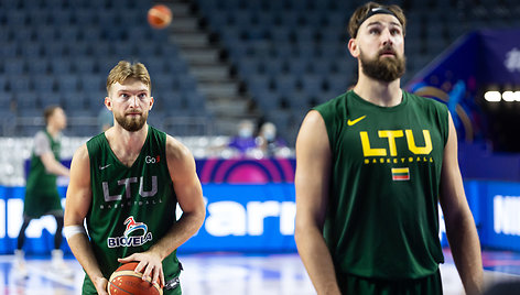 Domantas Sabonis, Jonas Valančiūnas