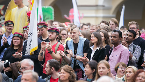 Rugsėjo 1-osios šventė VU kiemelyje 