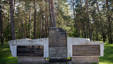 Panerių memorialas