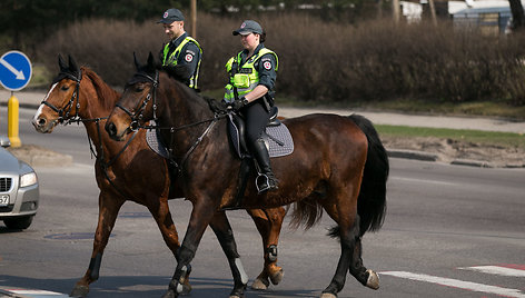 Raitoji policija